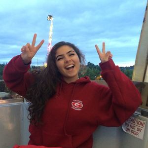 Meet your Posher, Anna